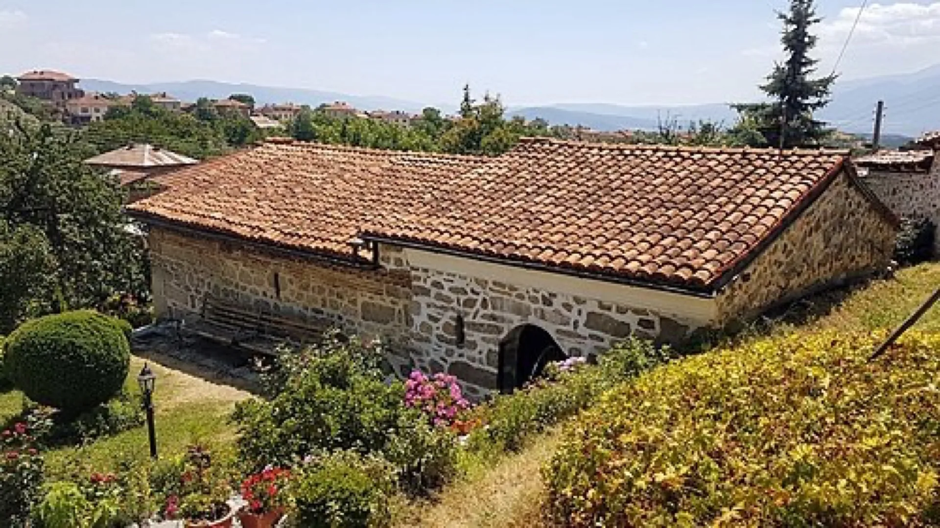 Dobarsko village church and mountain views