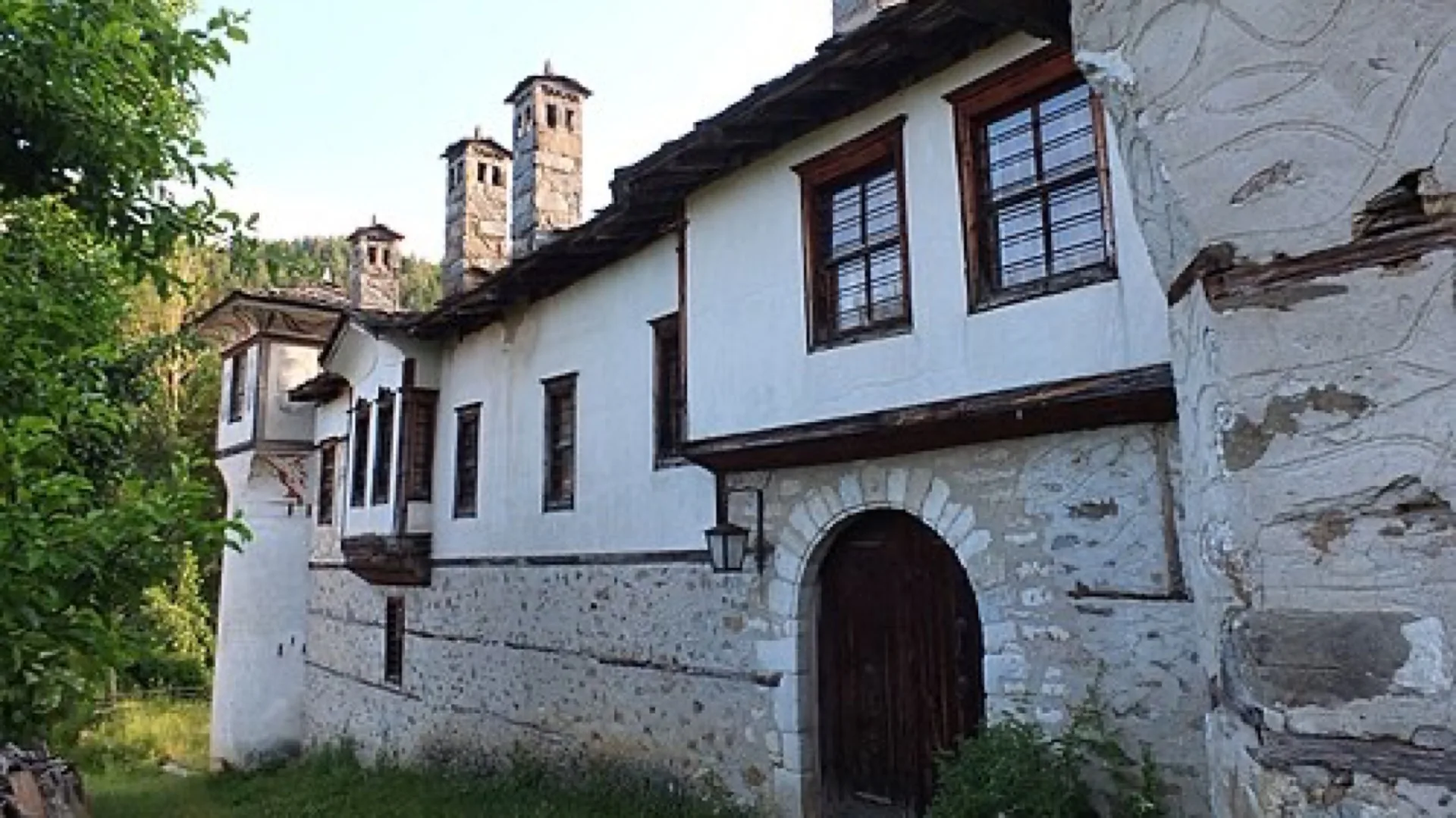 Mogilitsa & Agushevi Konatsi