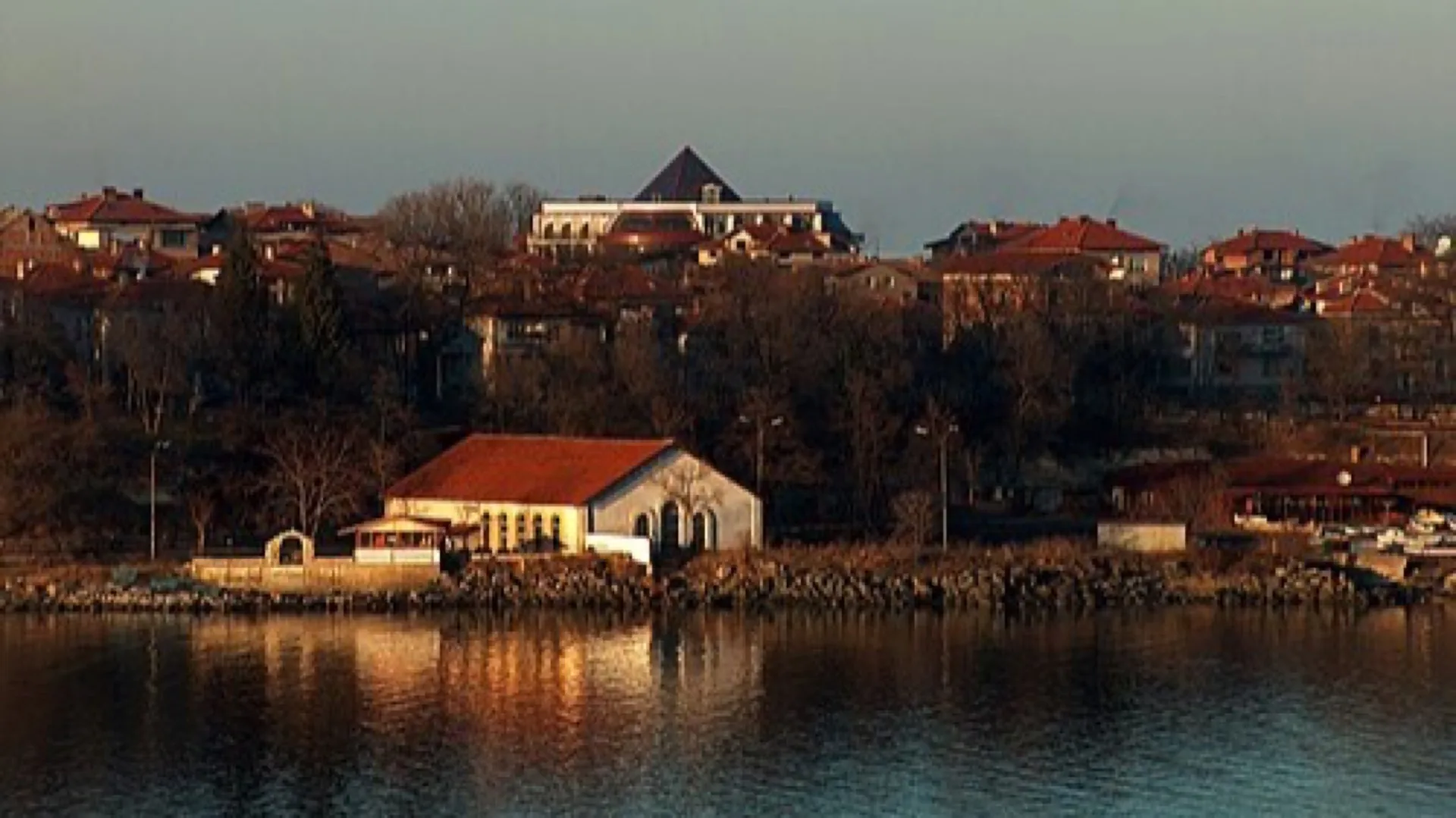 Tsarevo Harbour & Old Quarter