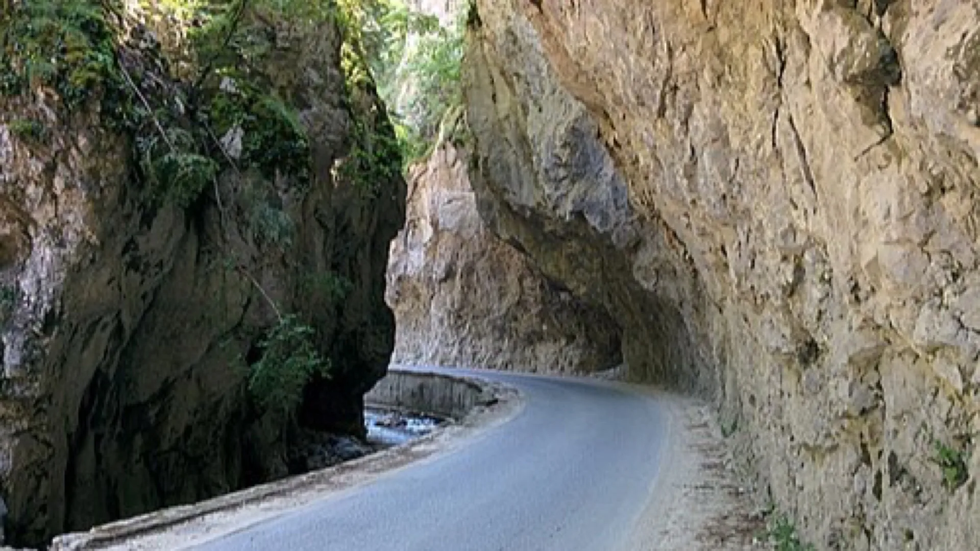 Yagodina Cave